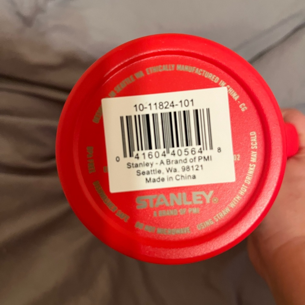 Target Red Stanley - Picture 2 of 3